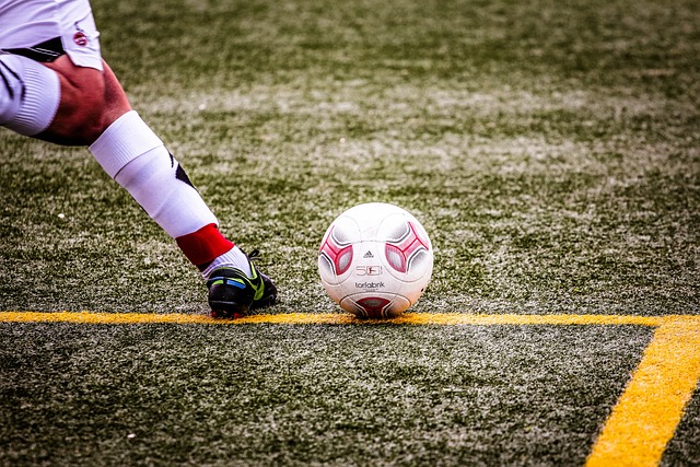 及其家人或 及其家人或